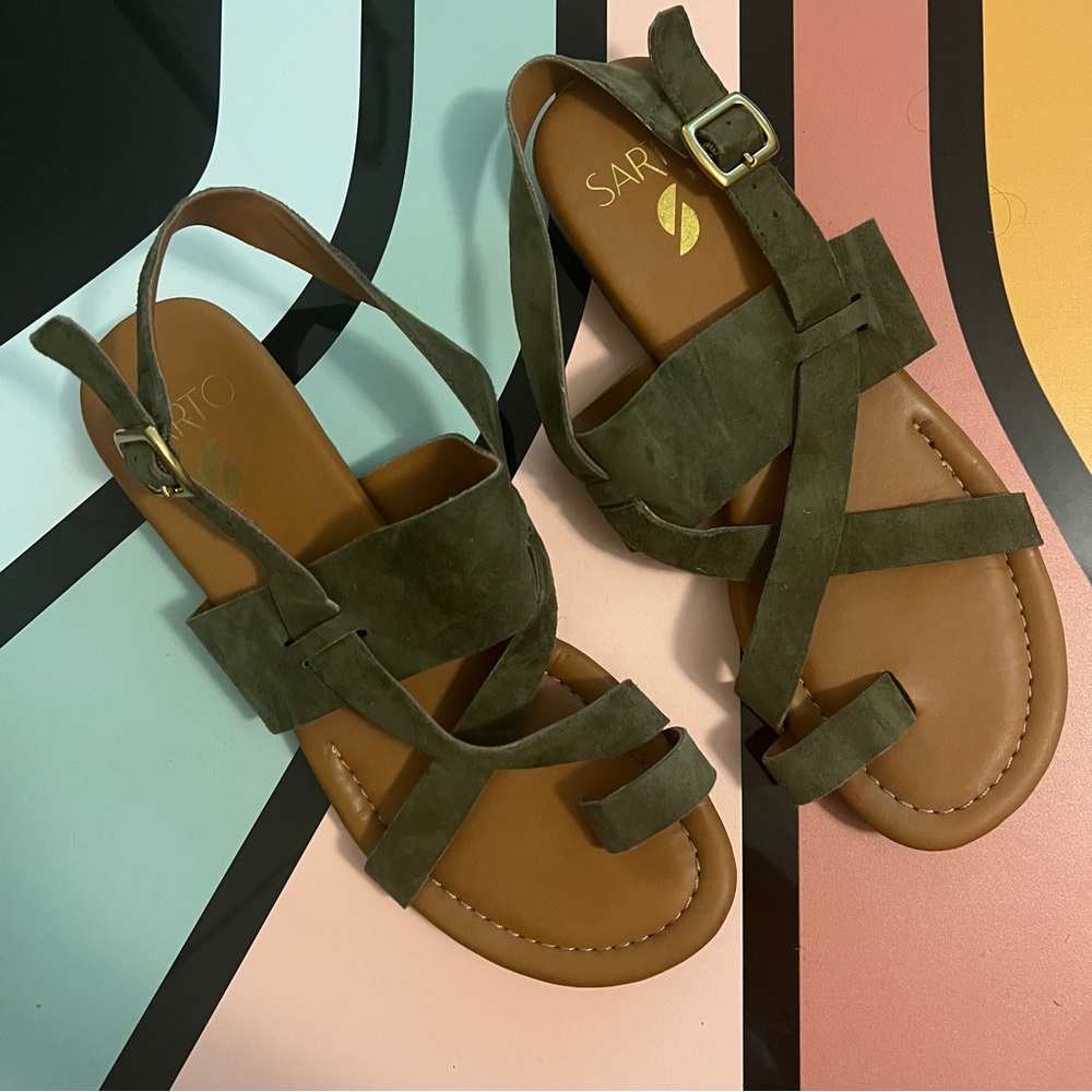 Sarto green women’s leather Gia sandals, size 7